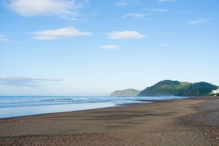 Resultado de imagen para playa jacó"