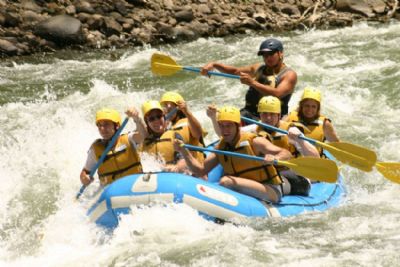 White Water Rafting On The Pacuare River Go Visit Costa Rica